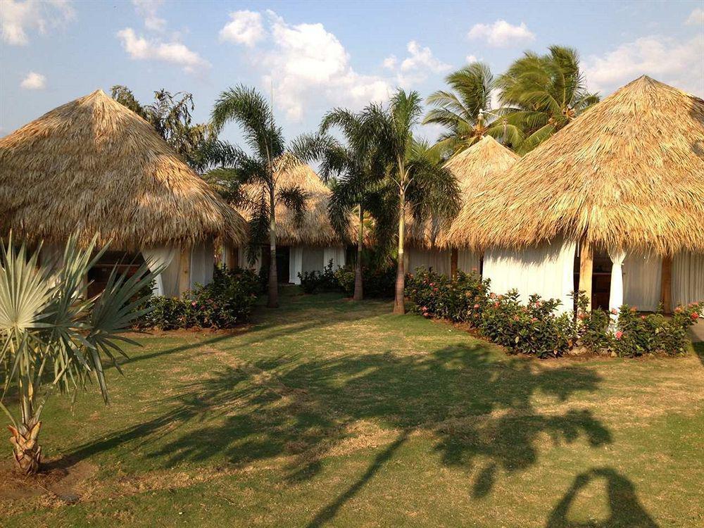 Fiesta Pacific - Costa Rica Resort El Roble